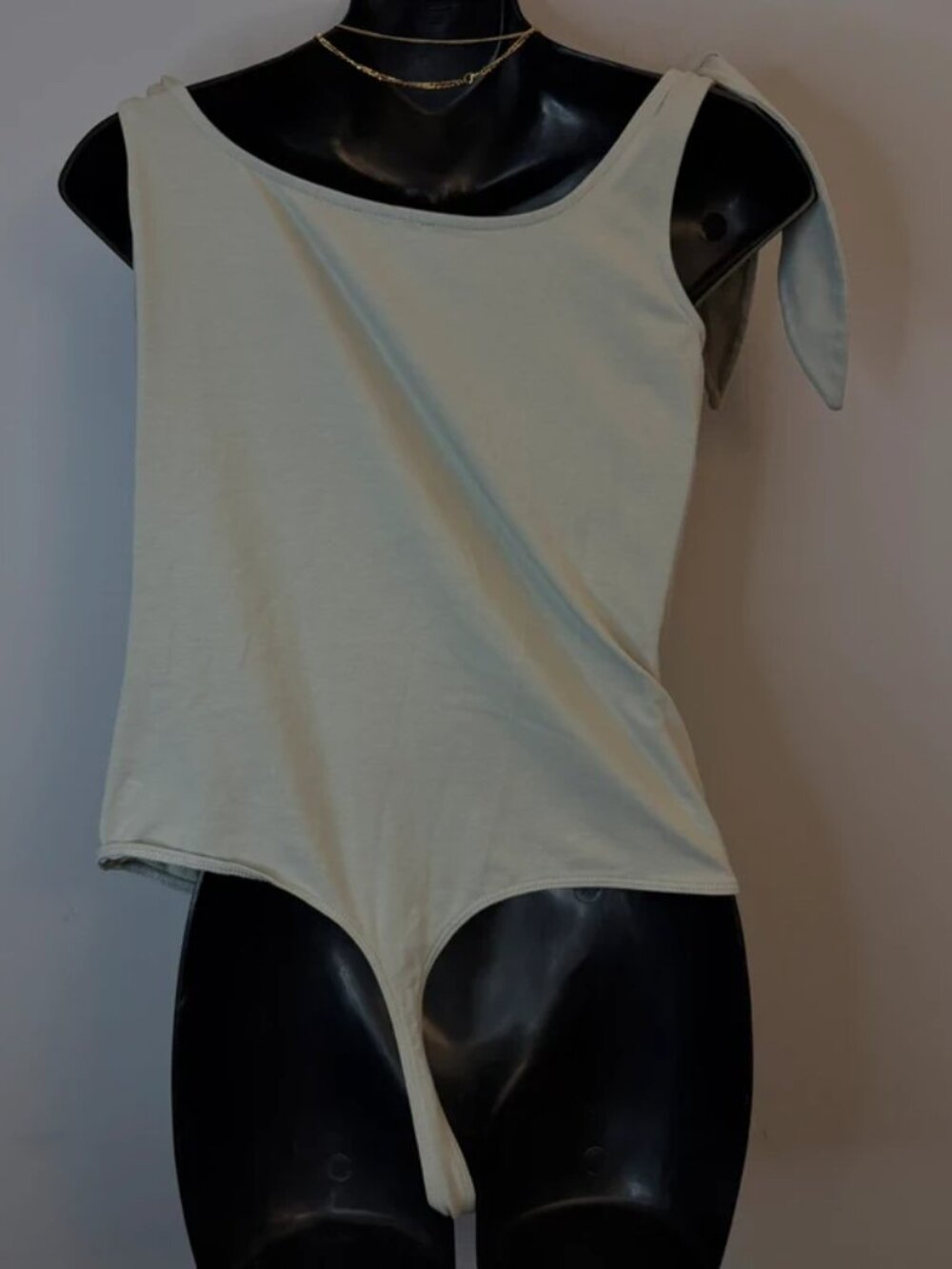 Express Tie-Shoulder Bodysuit - Picture 5 of 5